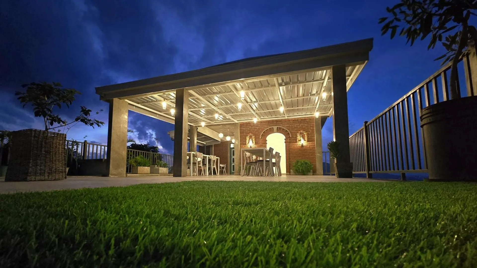 Earthbound Residence Κάντι Σρι Λάνκα